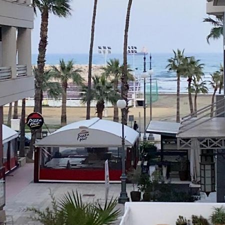 Larnaca Beach Apartment Eksteriør billede